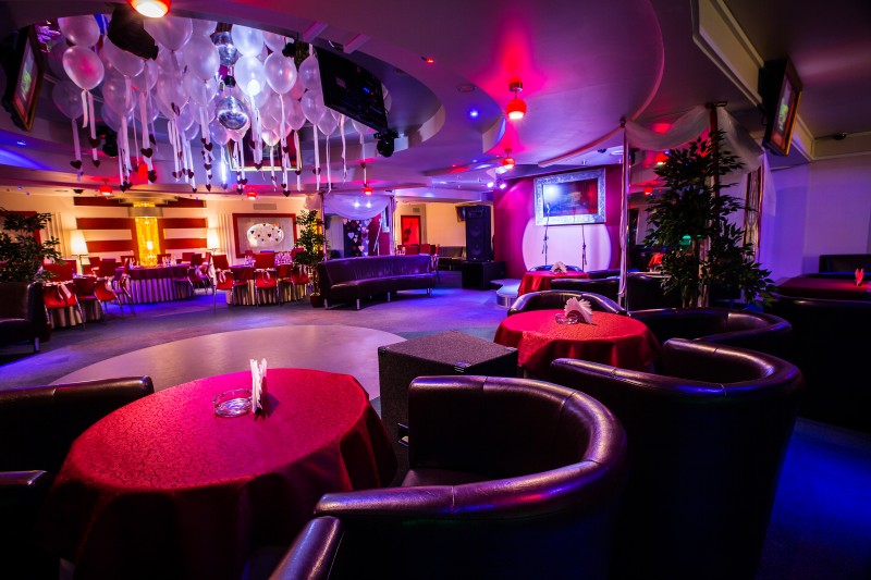 фотокарточка интерьера Караоке-клубы Papanin Café – music hall & karaoke bar на 2 мест Краснодара