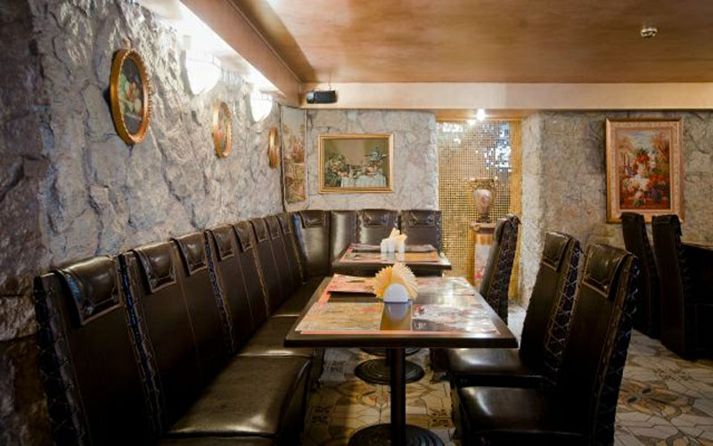 фотография зала Кафе Регаль на 2 мест Краснодара